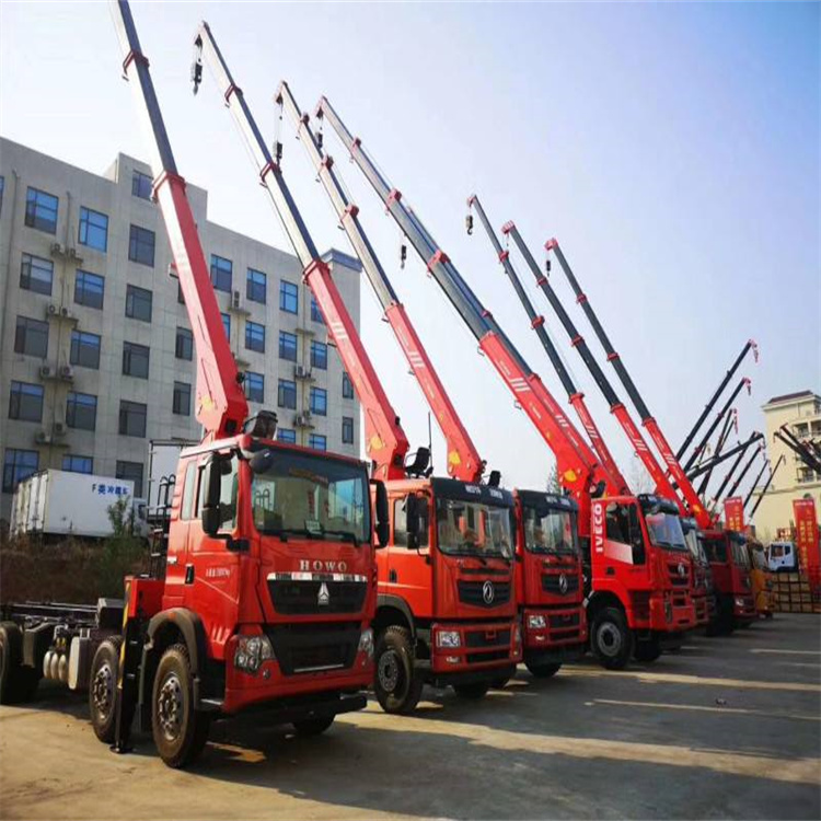 五通桥租专业吊车电话