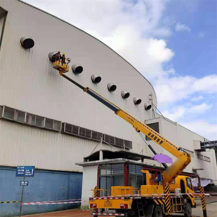 五通桥高空作业车出租服务：专业广告牌安装解决方案